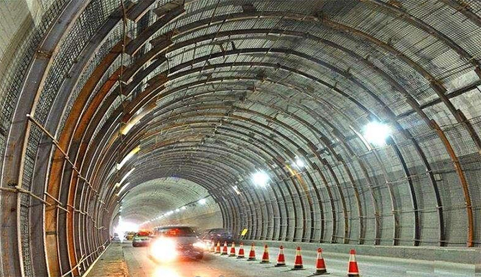 大理“大漾云”高速云岭隧道支护工程